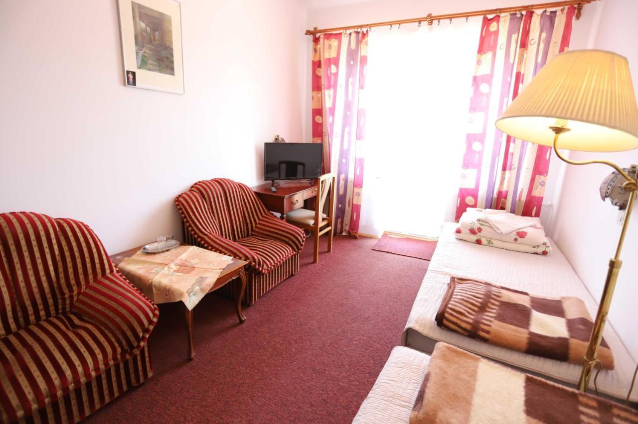 Domy Wczasowe Tryumfy Bed & Breakfast Krynica Zdroj Exterior photo