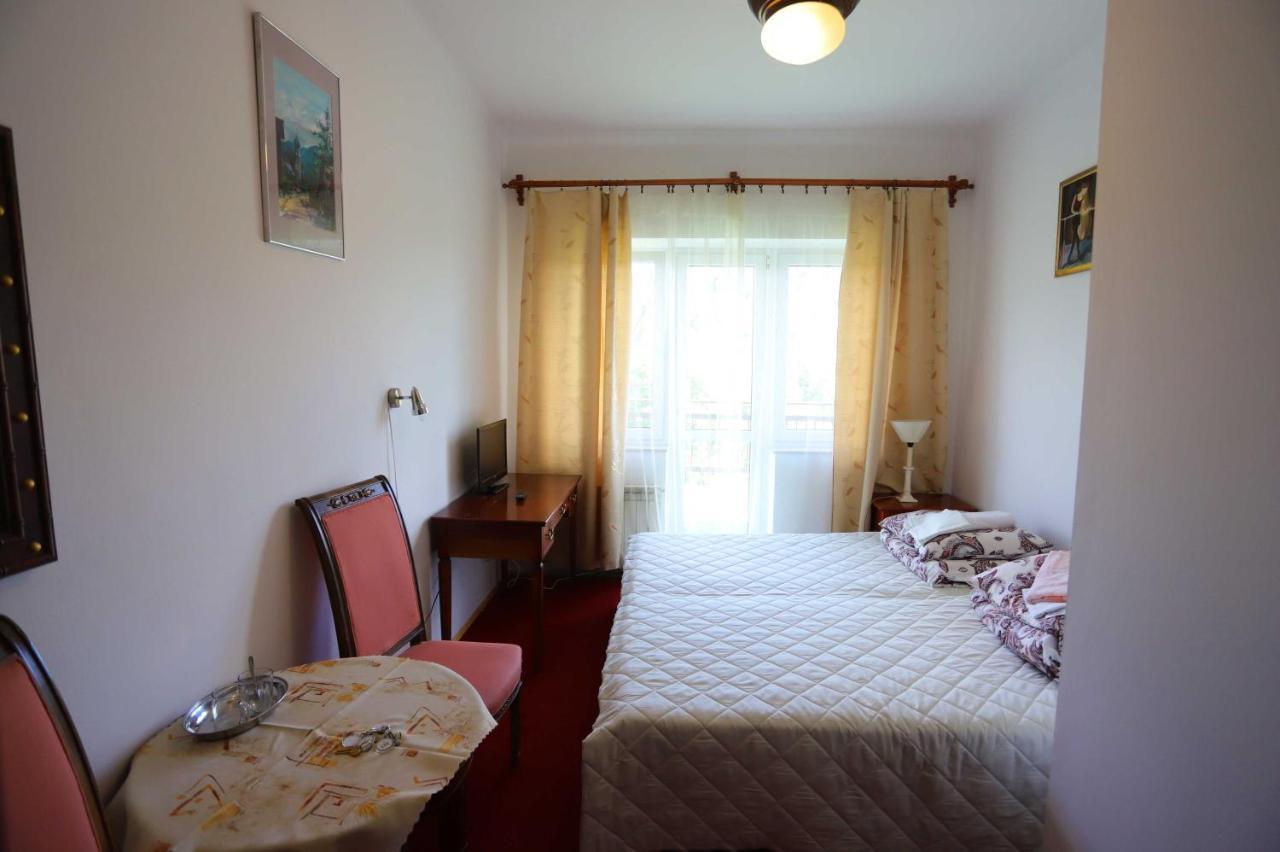 Domy Wczasowe Tryumfy Bed & Breakfast Krynica Zdroj Exterior photo