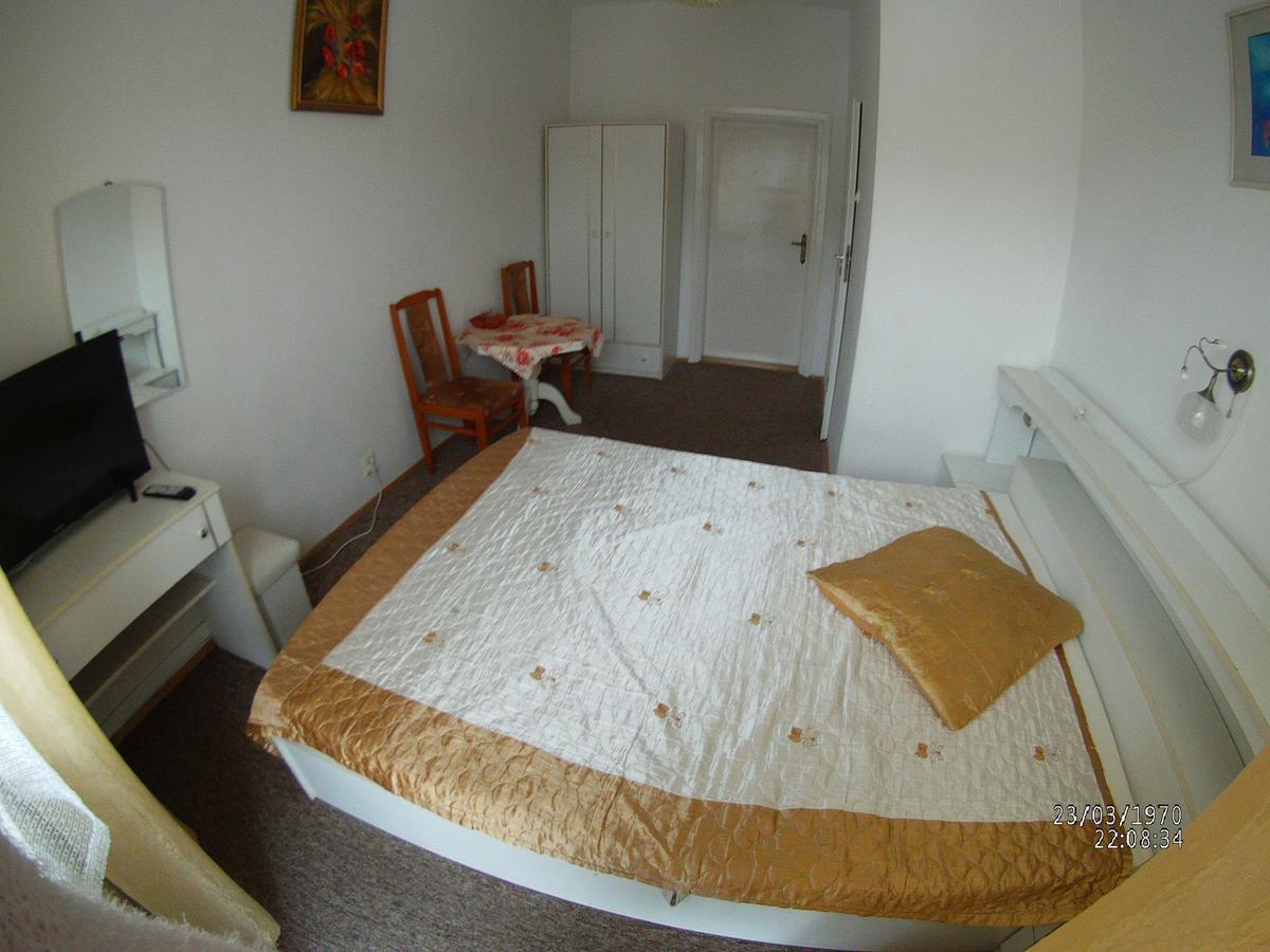 Domy Wczasowe Tryumfy Bed & Breakfast Krynica Zdroj Exterior photo